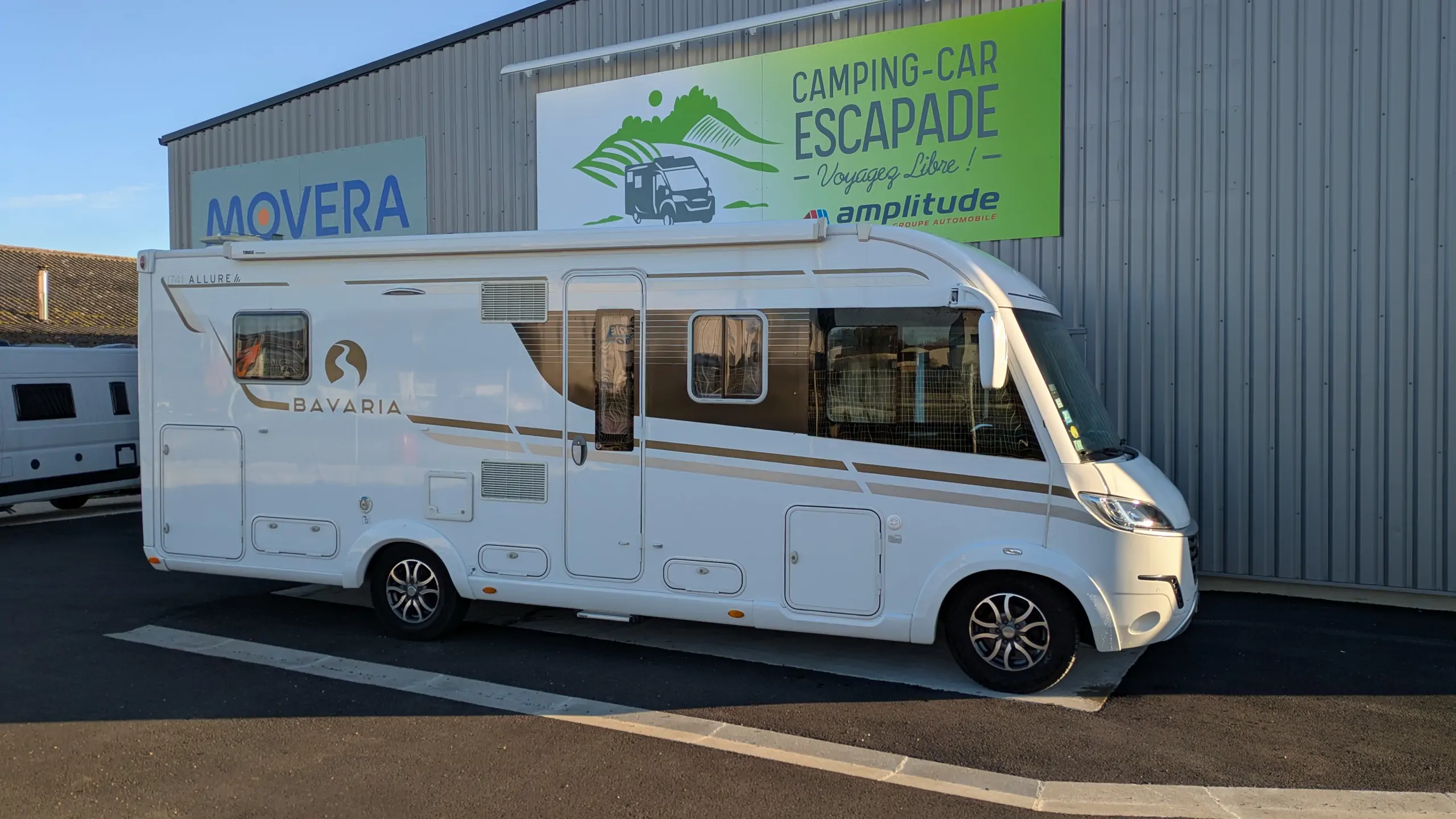 Photo BAVARIA INITIAL I741FC ALLURE integral