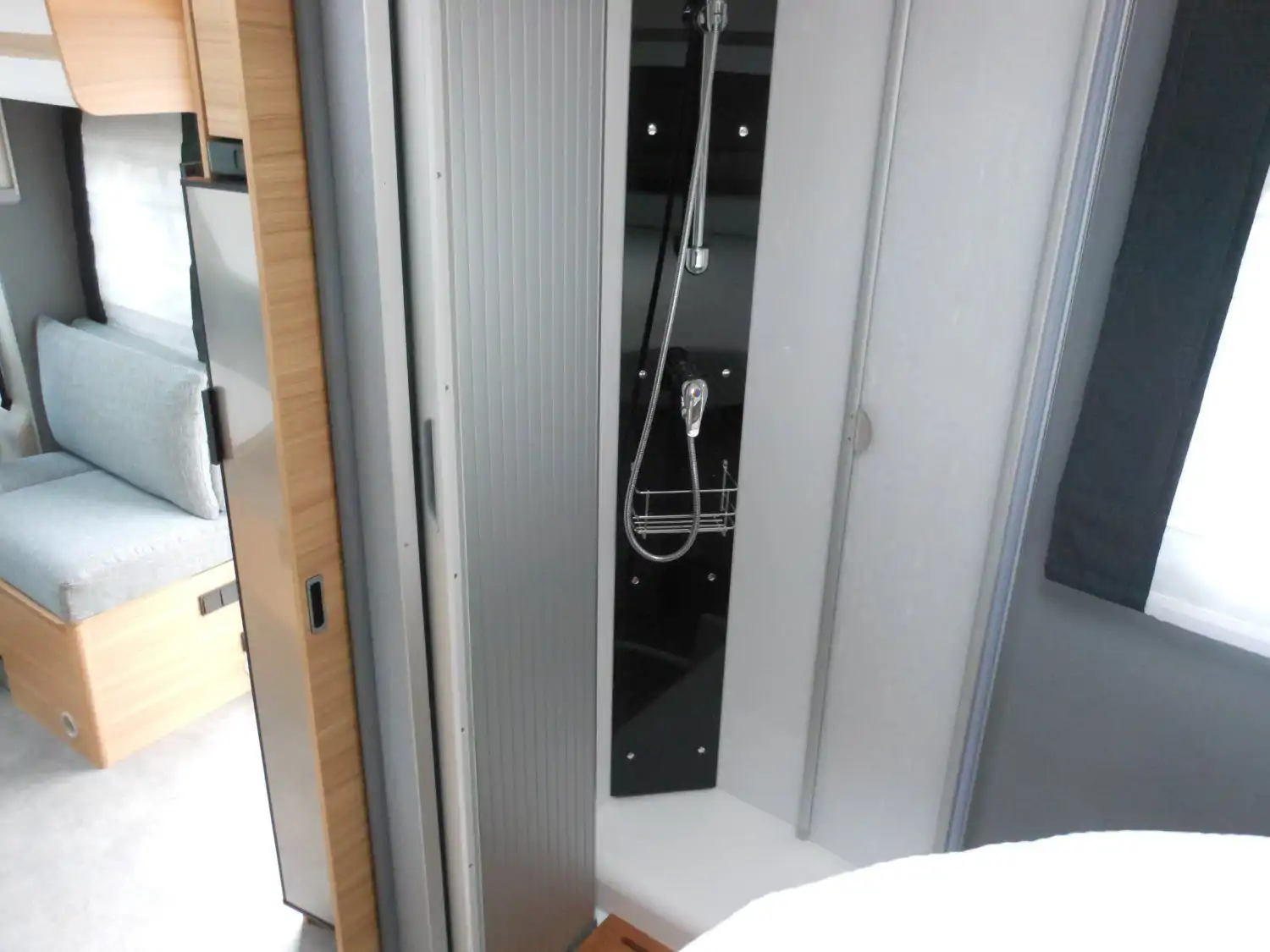 Image Dethleffs Just T 6752 DBL Profilé