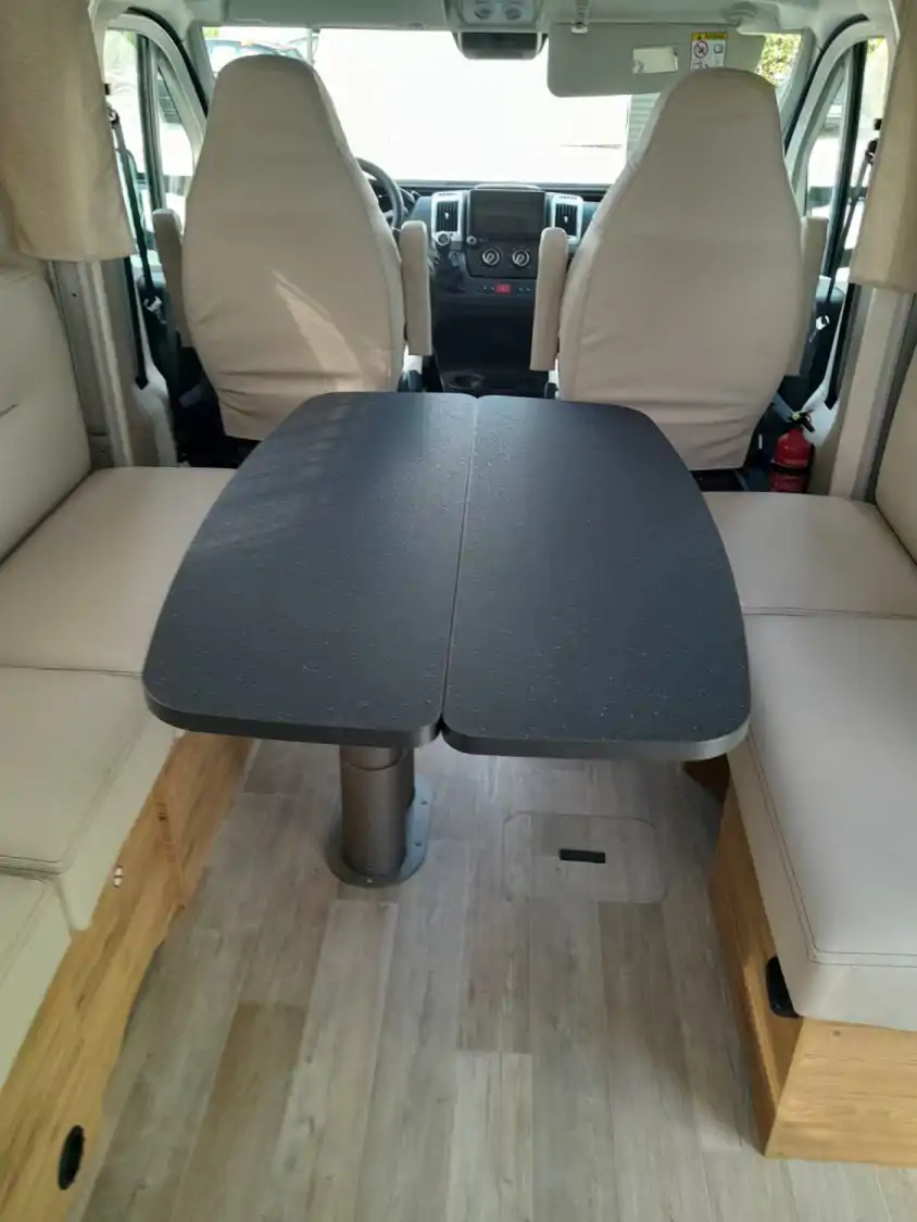 Image Bavaria T 696 U Unik Profilé